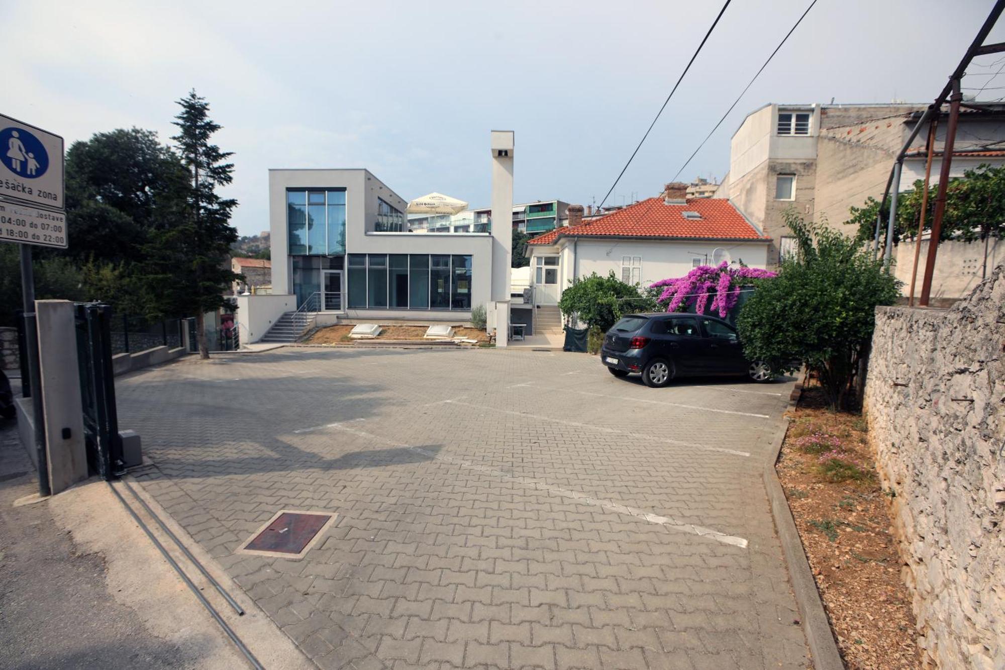 D R Apartments Sibenik Exterior photo
